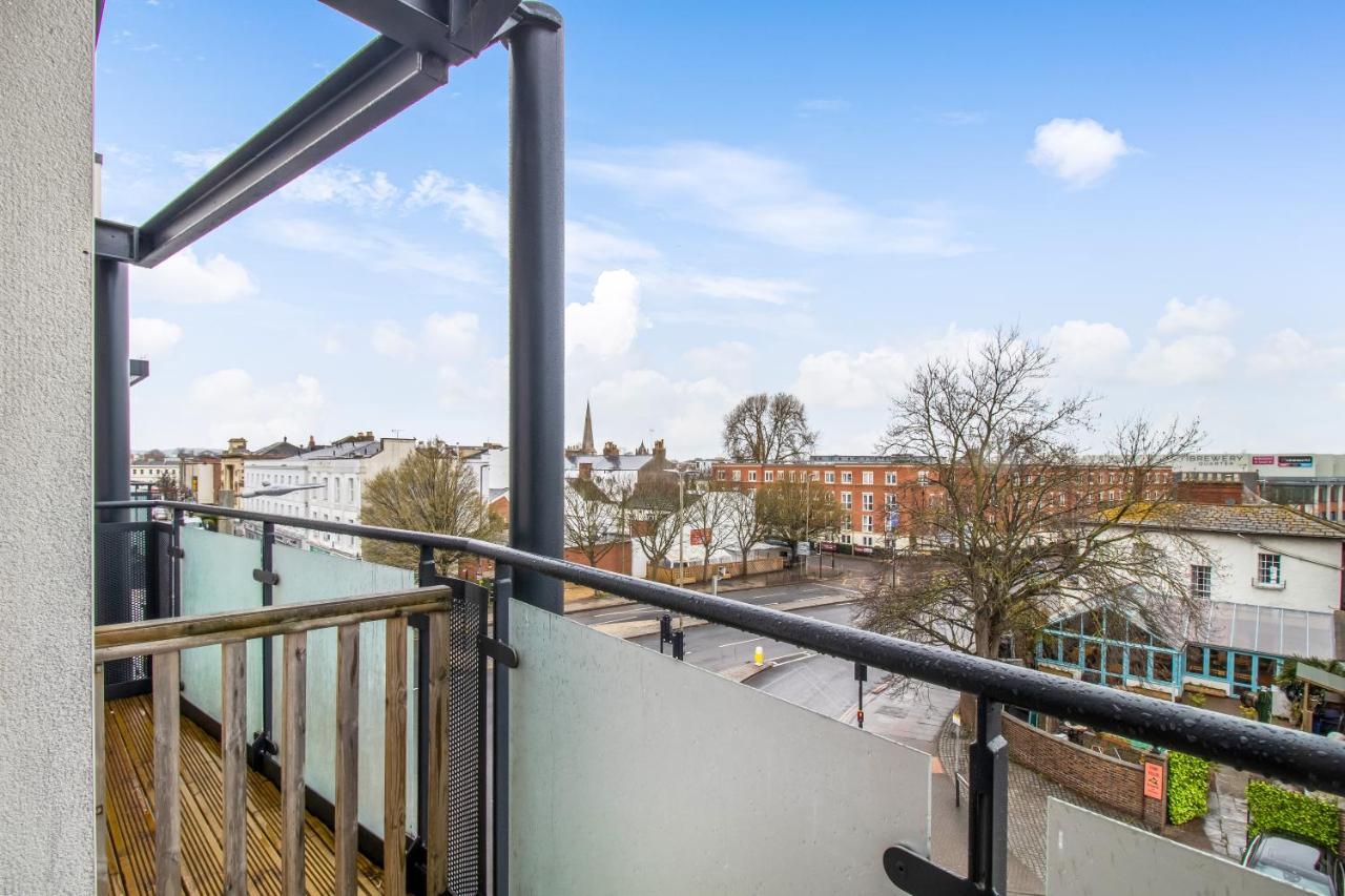 Central 1 Bd + Sofa Bed In The Heart Of Cheltenham! Ngoại thất bức ảnh