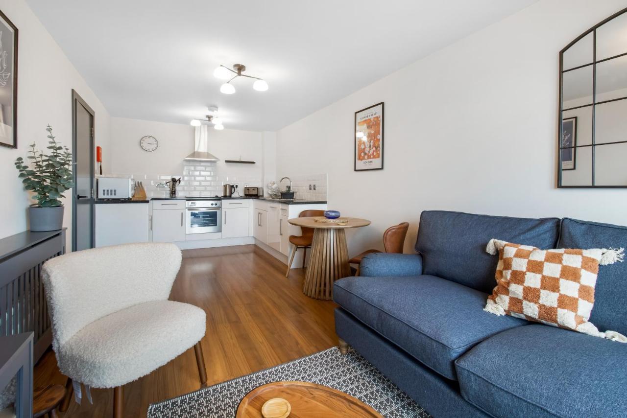 Central 1 Bd + Sofa Bed In The Heart Of Cheltenham! Ngoại thất bức ảnh